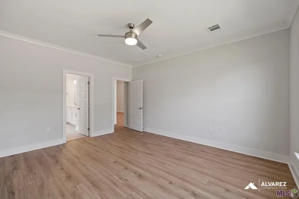 $379,990 | 6905 Garden Hill Drive, Baton Rouge, LA 70817