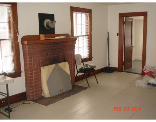 140 R Leyden Road Greenfield, MA 01301 - Photo 2 of 4 Gallery Image 2