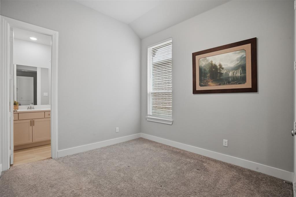 1915 Hillside Court Van Alstyne, TX 75495 - Photo 15 of 36 Guest bedroom 3 with en-suite