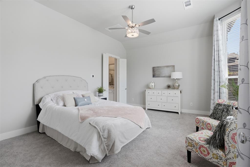 1915 Hillside Court Van Alstyne, TX 75495 - Photo 19 of 36