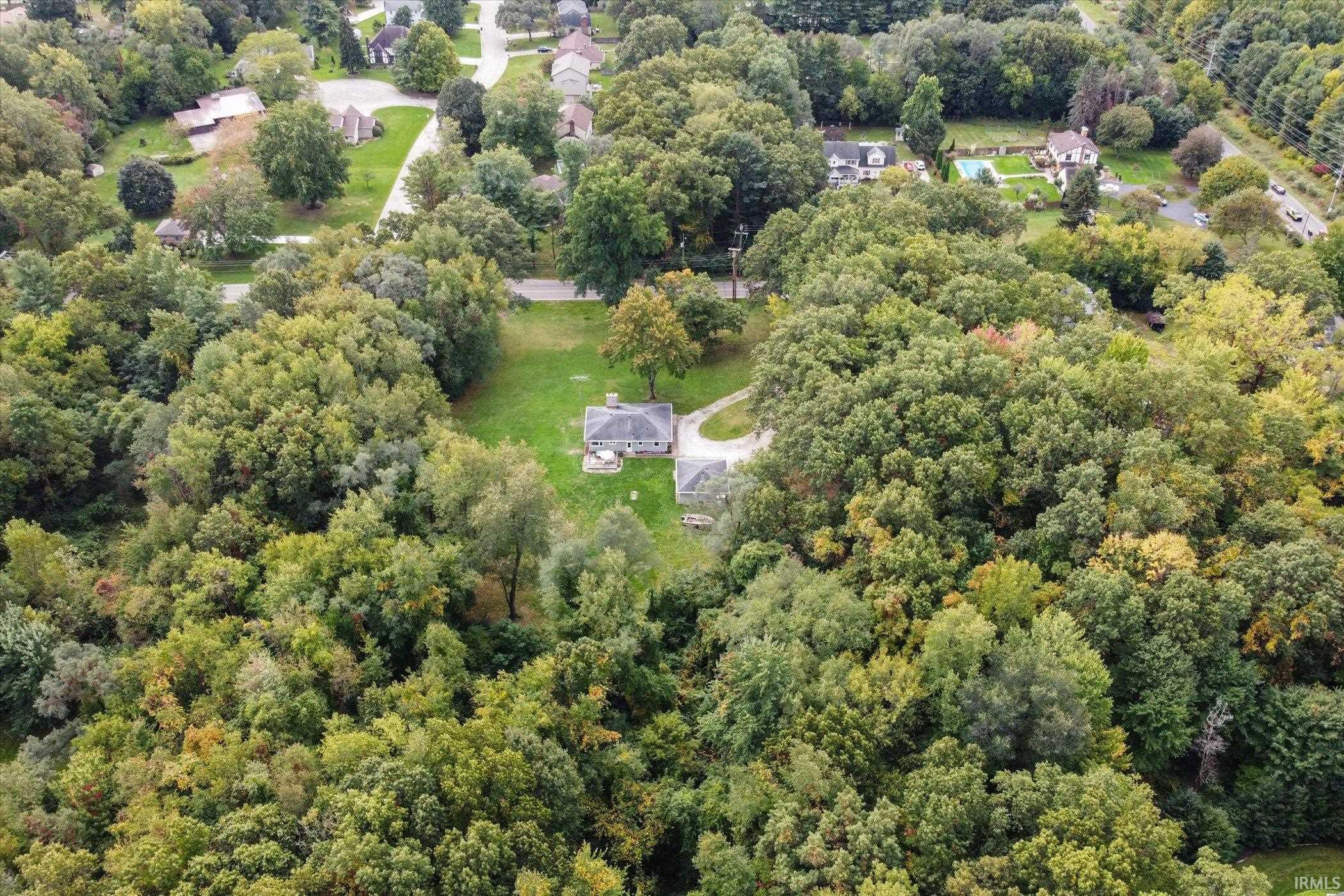 16901 Brick Road Granger, IN 46530 - Photo 7 of 35