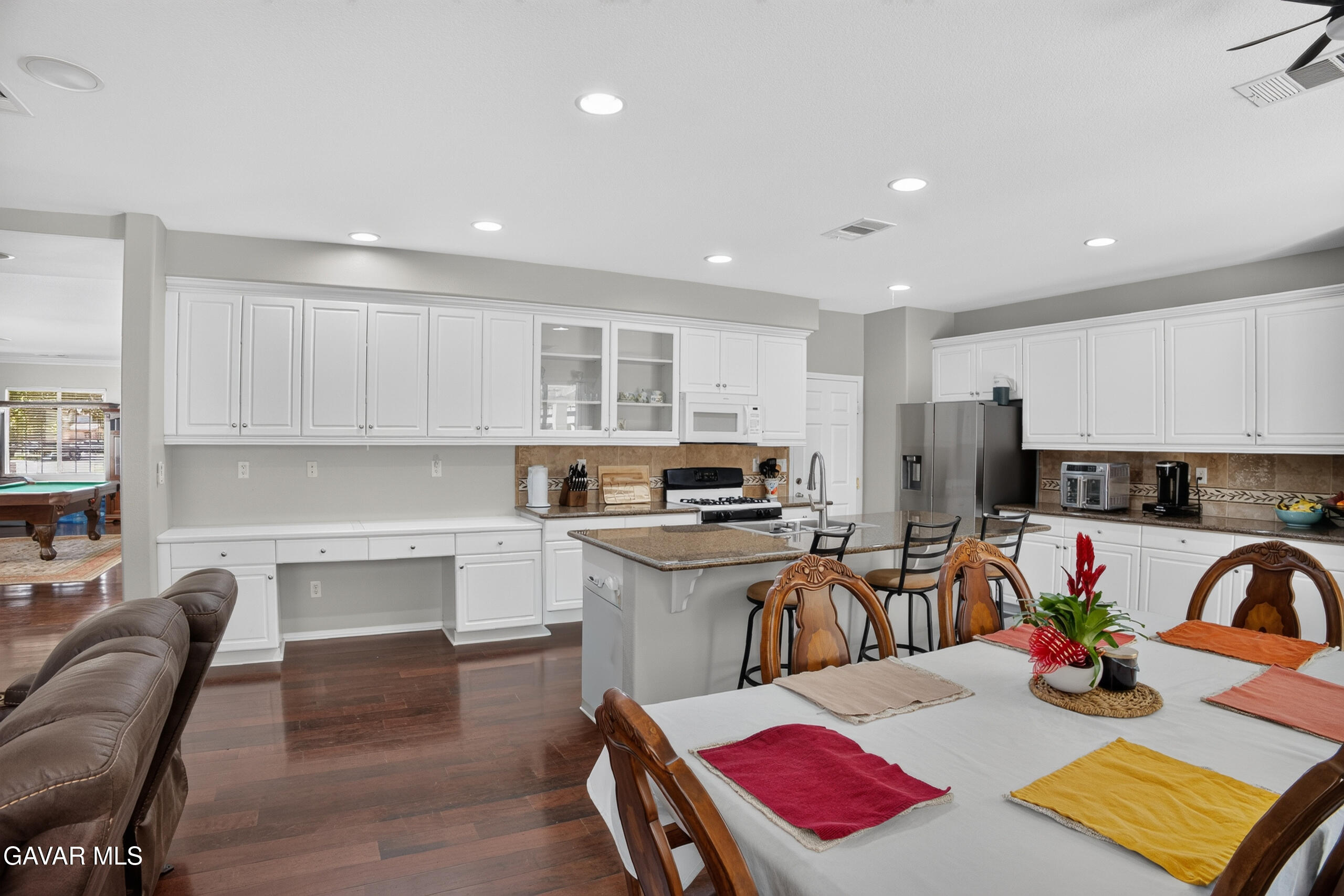 6232 West Spice Street Lancaster, CA 93536 - Photo 16 of 56 012_DSC_5444