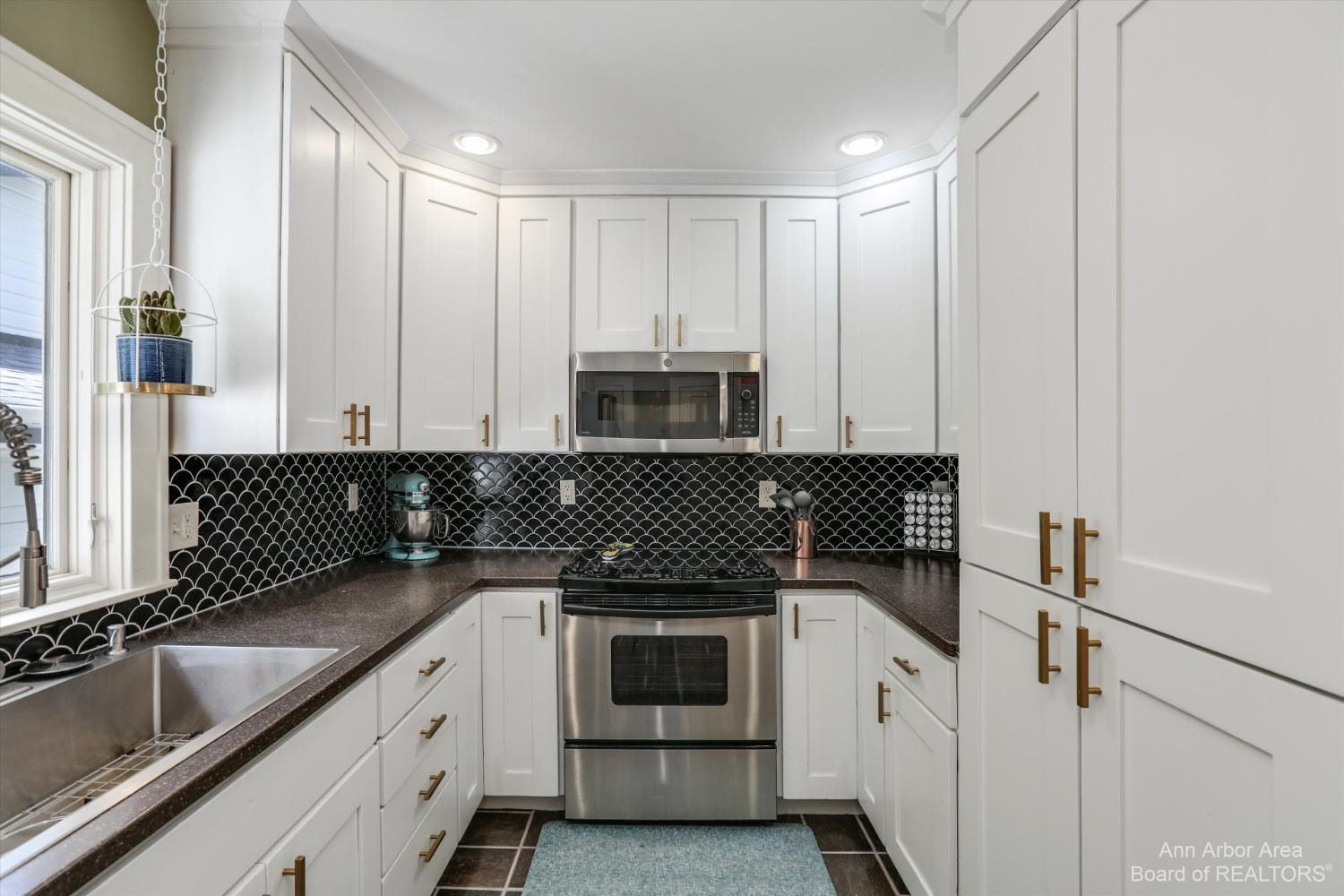 2209 Ferdon Road Ann Arbor, MI 48104 - Photo 18 of 52 Photo 18