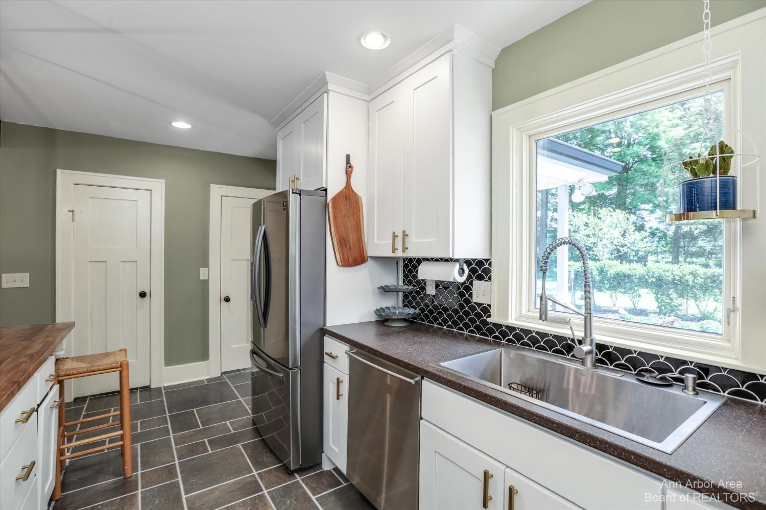 2209 Ferdon Road Ann Arbor, MI 48104 - Photo 21 of 52 Photo 21