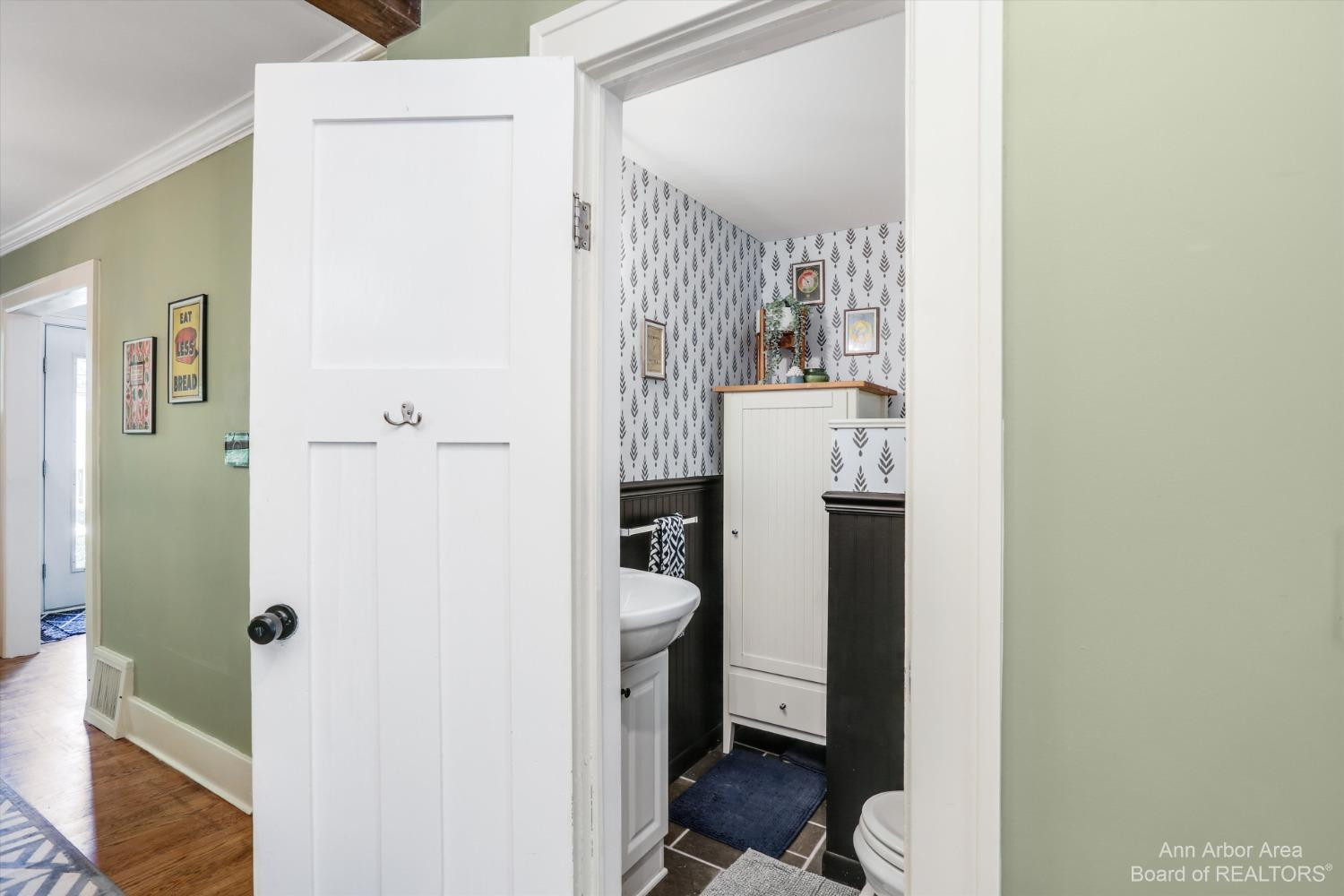 2209 Ferdon Road Ann Arbor, MI 48104 - Photo 22 of 52 Photo 22