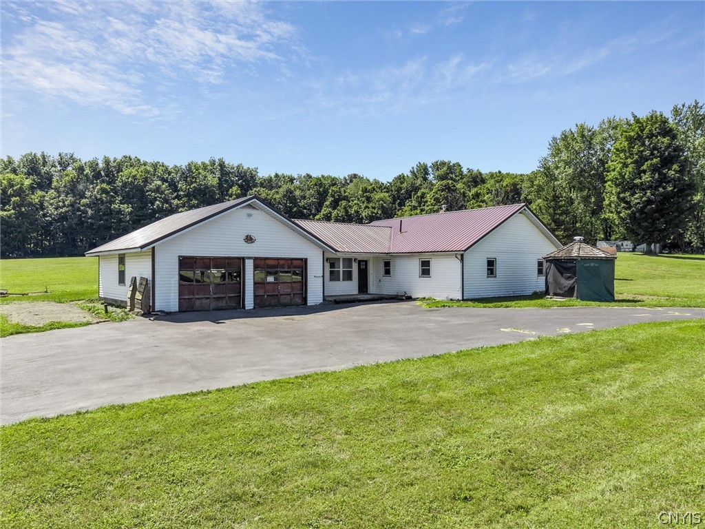 4616 Whitman Road Lincoln, NY 13032 - Photo 6 of 49 Gallery Image 6
