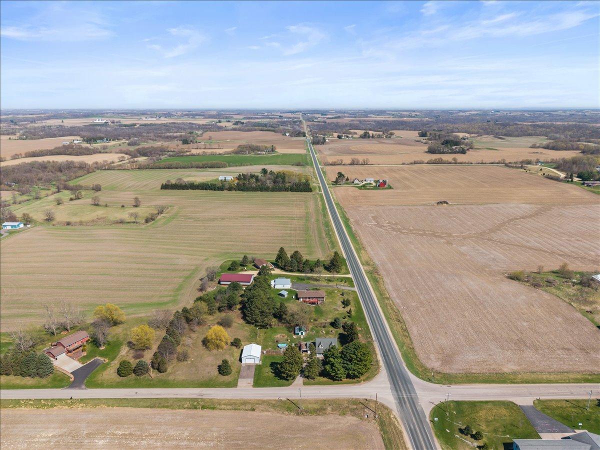 N3706 690th Street Ellsworth, WI 54011 - Photo 5 of 51