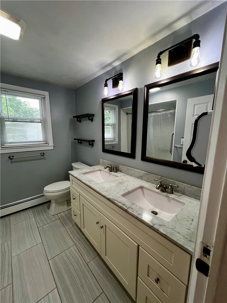 426 Arnold Road Coventry, RI 02816 - Photo 14 of 30