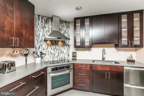 $365,000 | 10 East Lee Street, Unit 1209, Baltimore, MD 21202