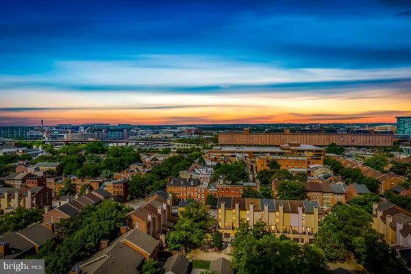 $365,000 | 10 East Lee Street, Unit 1209, Baltimore, MD 21202