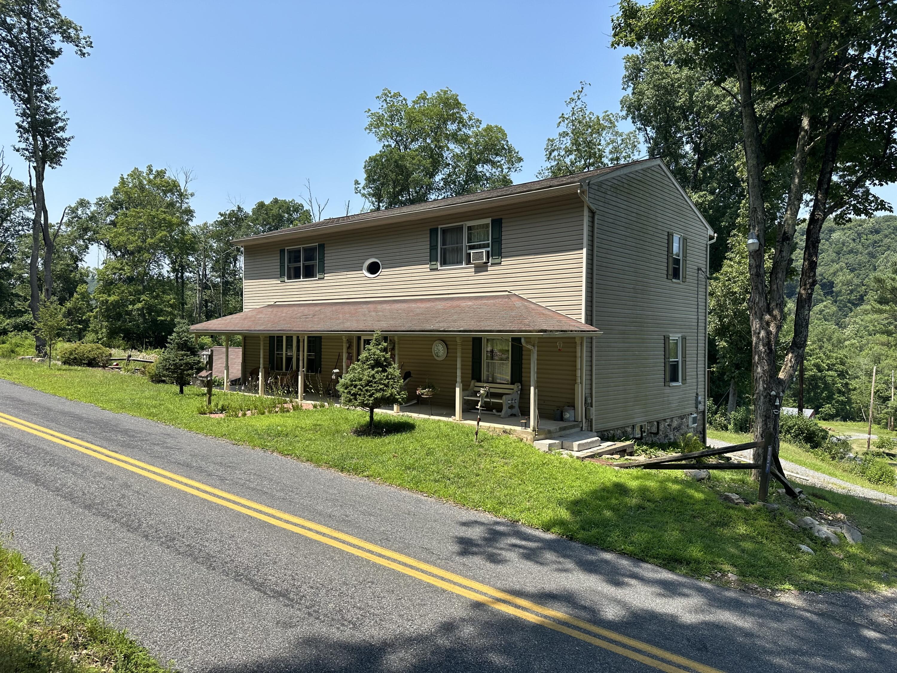 737 Lower Cherry Valley Road Stroudsburg, PA 18360 - Photo 1 of 40 FRONT