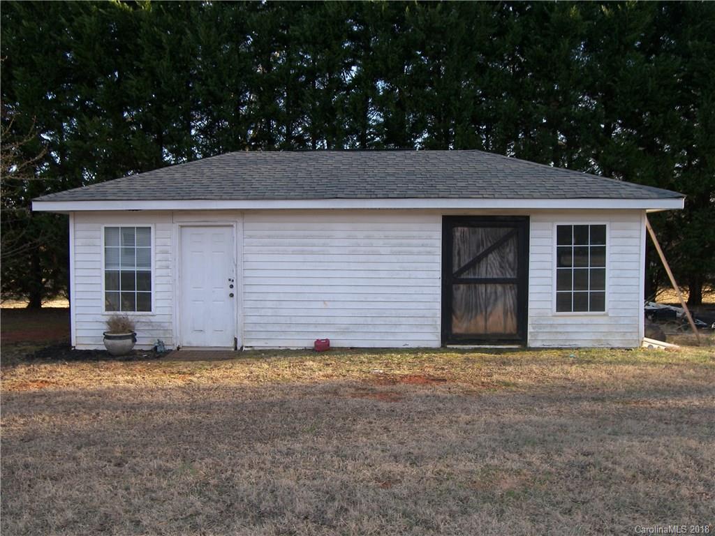 1108 Ferry Road Mooresboro, NC 28114 - Photo 3 of 11 Gallery Image 3
