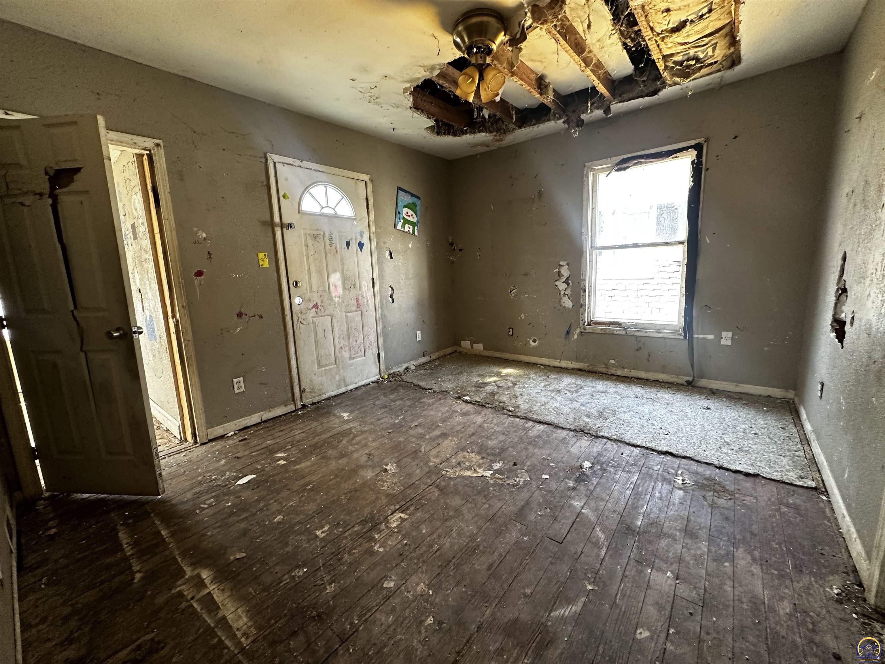 1315 Southwest 11th Street Topeka, KS 66604 - Photo 18 of 31