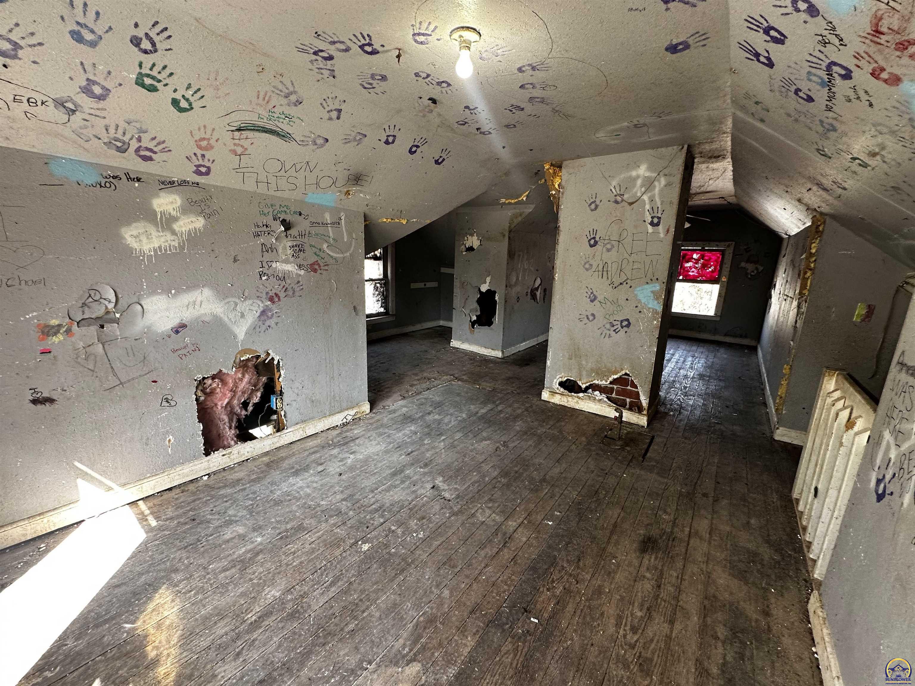 1315 Southwest 11th Street Topeka, KS 66604 - Photo 24 of 31