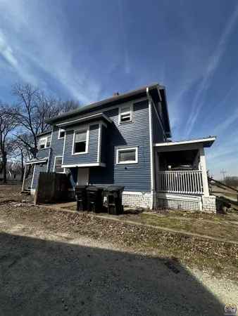 $60,000 | 1315 Southwest 11th Street, Topeka, KS 66604