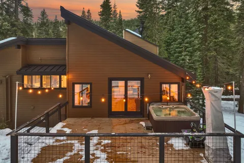 $1,525,000 | 1141 Regency Way, Tahoe Vista, CA 96148