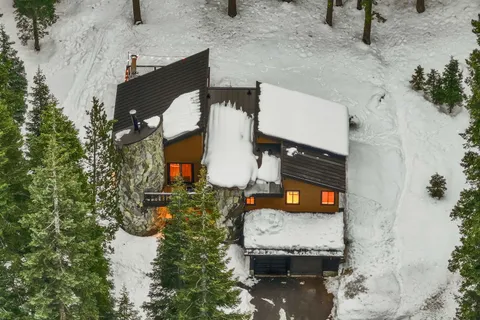 $1,525,000 | 1141 Regency Way, Tahoe Vista, CA 96148