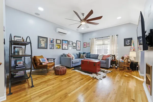 $975,000 | 401 Founders Pointe Boulevard, Franklin, TN 37064