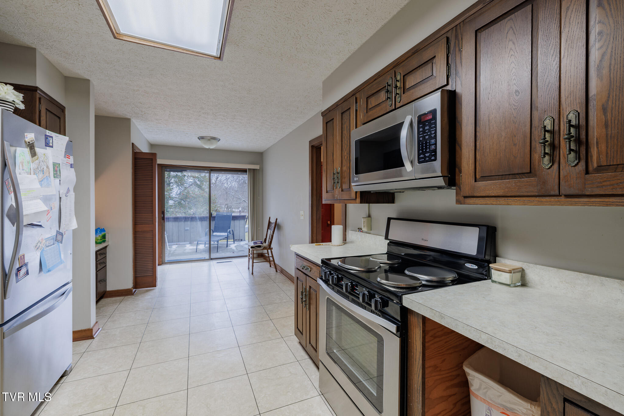 138 Columbine Road Kingsport, TN 37660 - Photo 12 of 29 1R9A3384-HDR