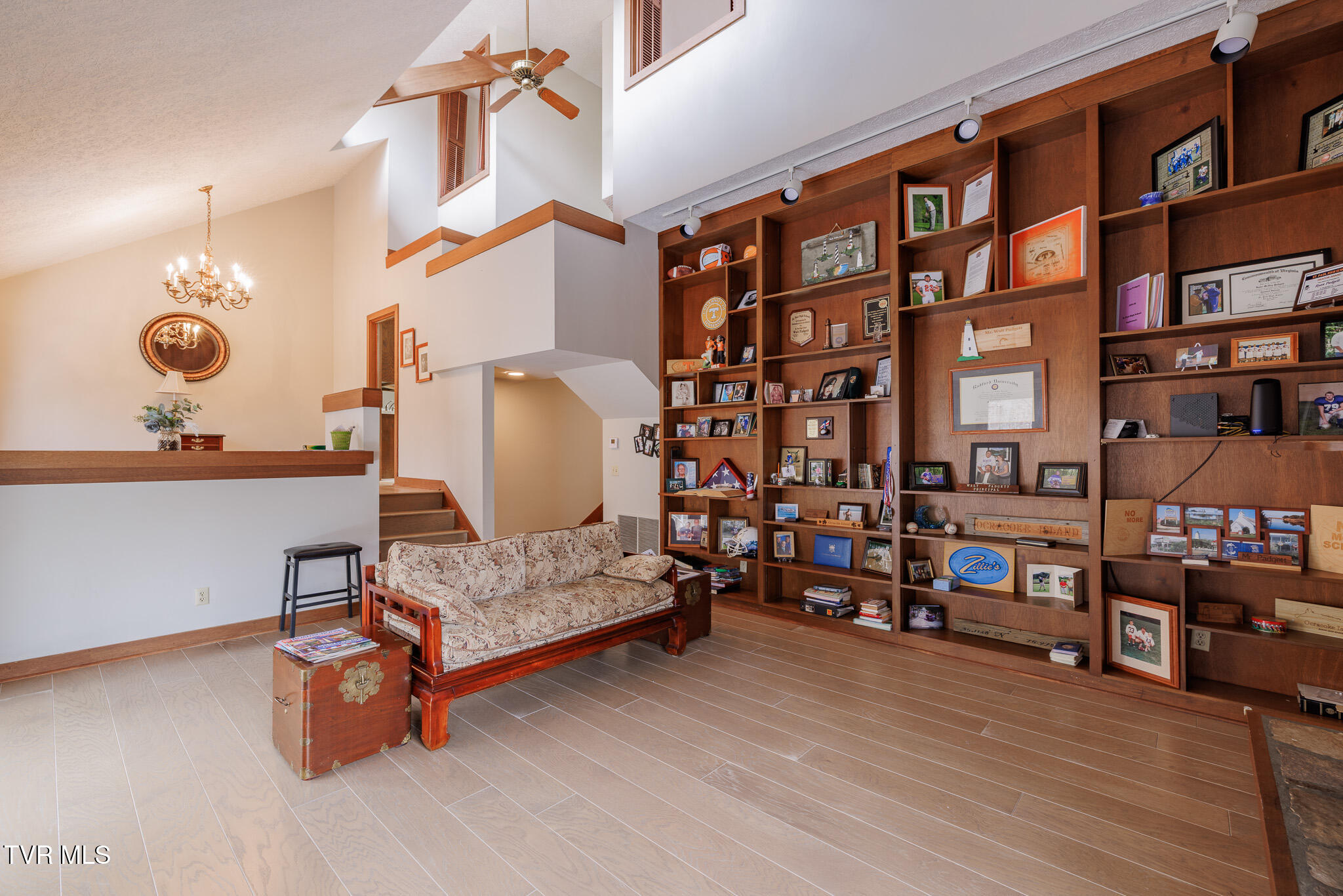 138 Columbine Road Kingsport, TN 37660 - Photo 16 of 29 1R9A3396-HDR