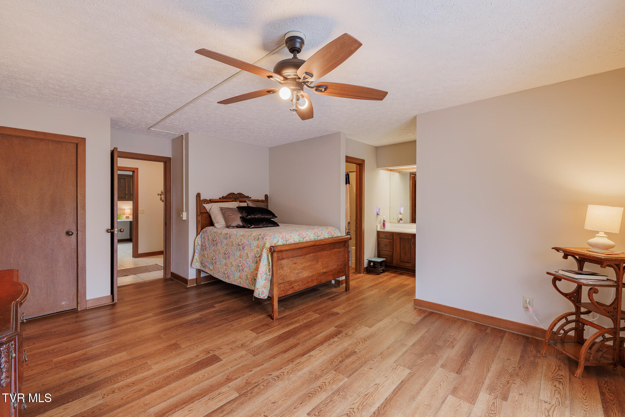 138 Columbine Road Kingsport, TN 37660 - Photo 6 of 29 1R9A3402-HDR