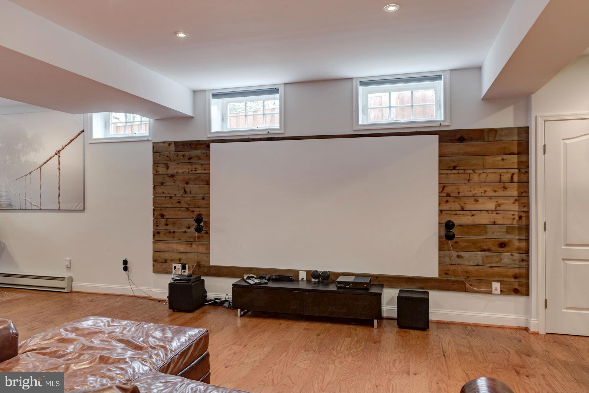 7131 Alger Road Falls Church, VA 22042 - Photo 25 of 29 Interior (General)