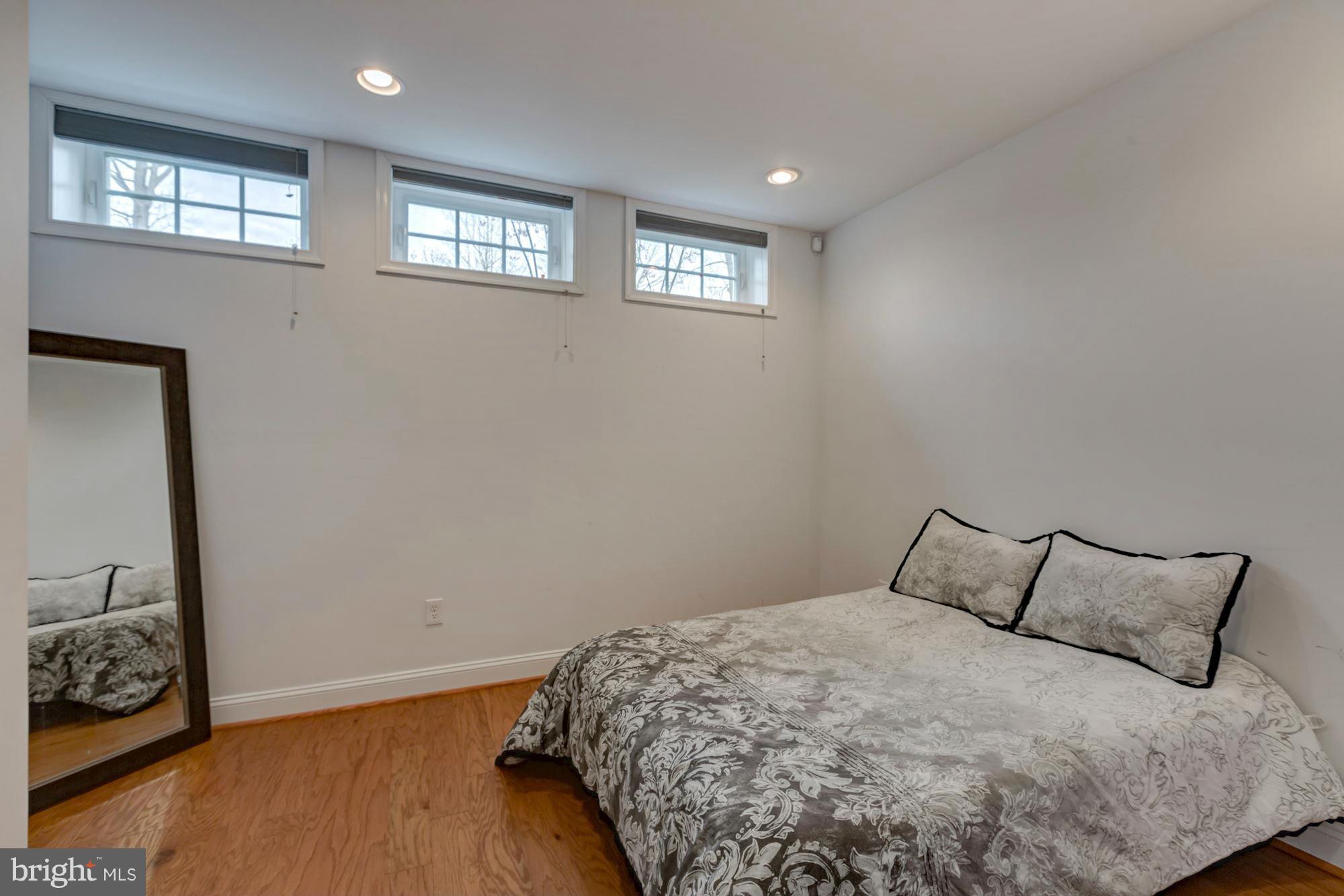 7131 Alger Road Falls Church, VA 22042 - Photo 26 of 29 Interior (General)