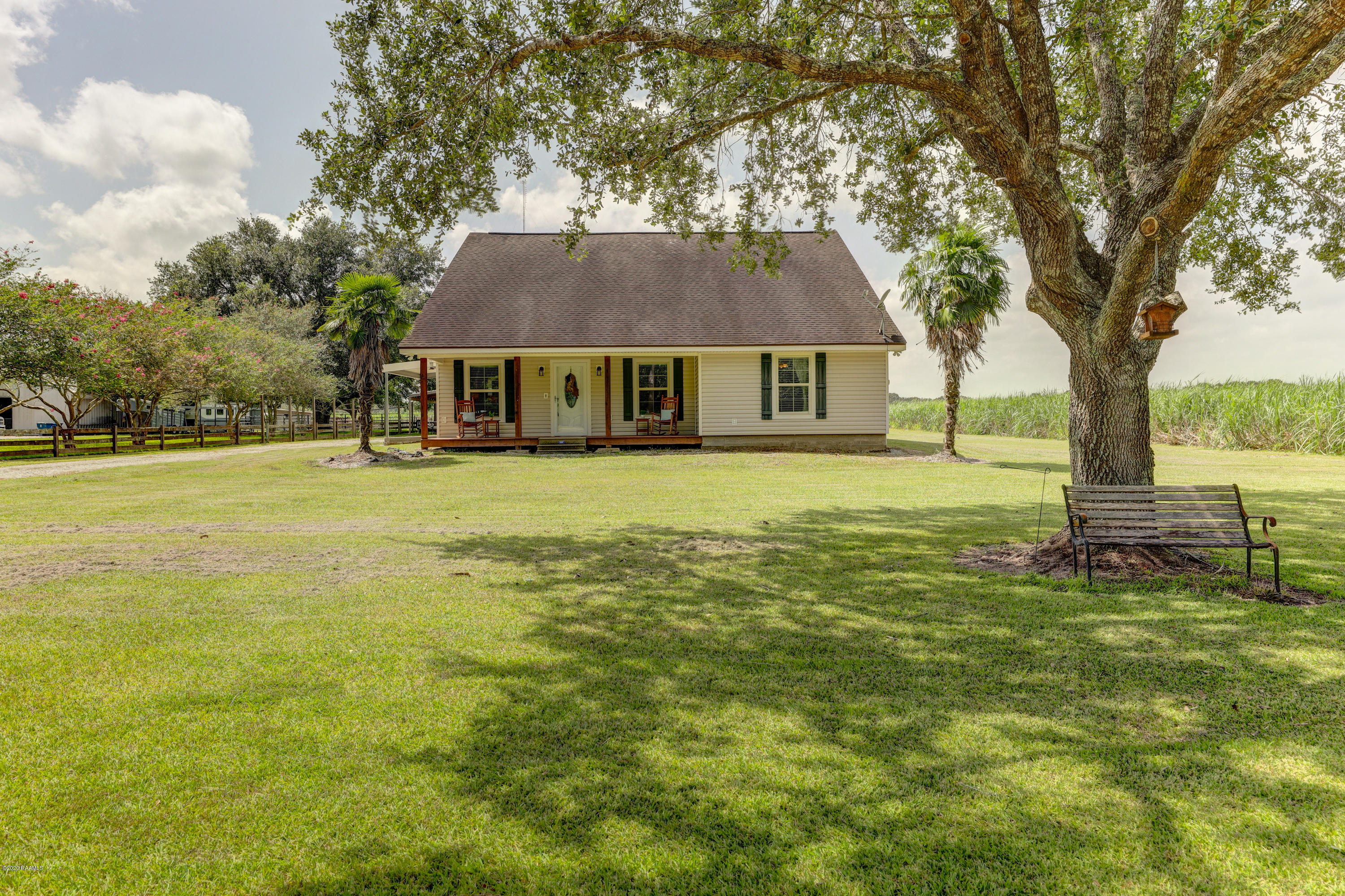 1822 Guillot Road Youngsville, LA 70592 - Photo 2 of 28 Gallery Image 2