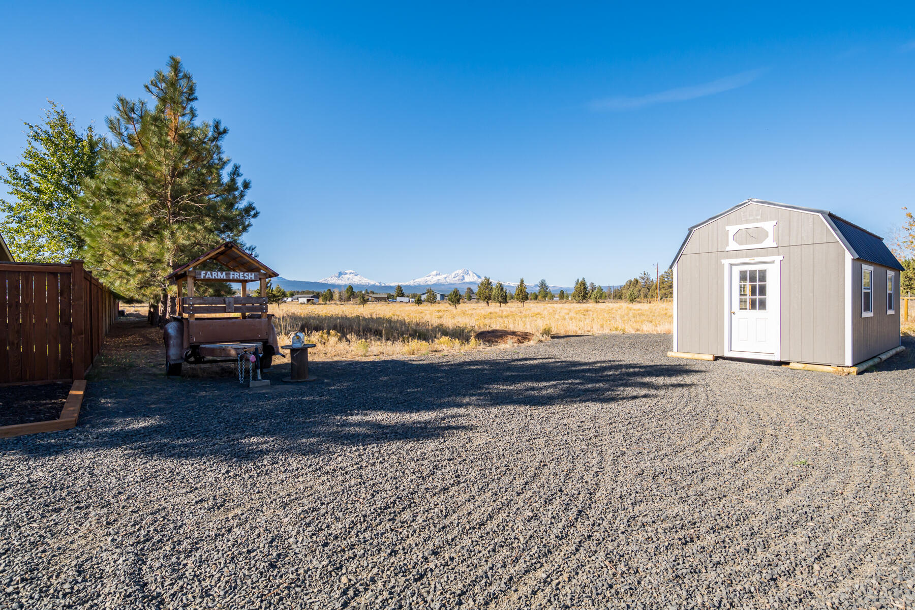 17617 Knight Road Bend, OR 97703 - Photo 58 of 60 JH5_2888