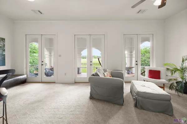 $575,000 | 2219 South Turnberry Avenue, Zachary, LA 70791