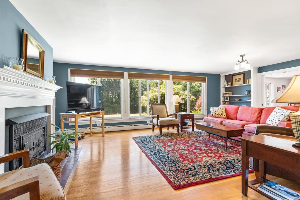 57 Long Hill Road Groton, MA 01450 - Photo 10 of 30 Gallery Image 10
