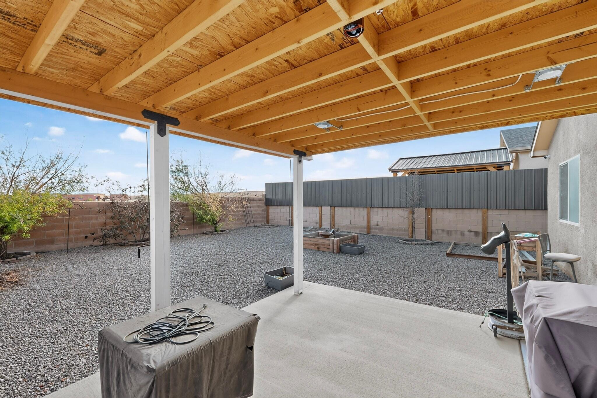 10716 Beaker Road Southwest Albuquerque, NM 87121 - Photo 16 of 37 Gallery Image 16