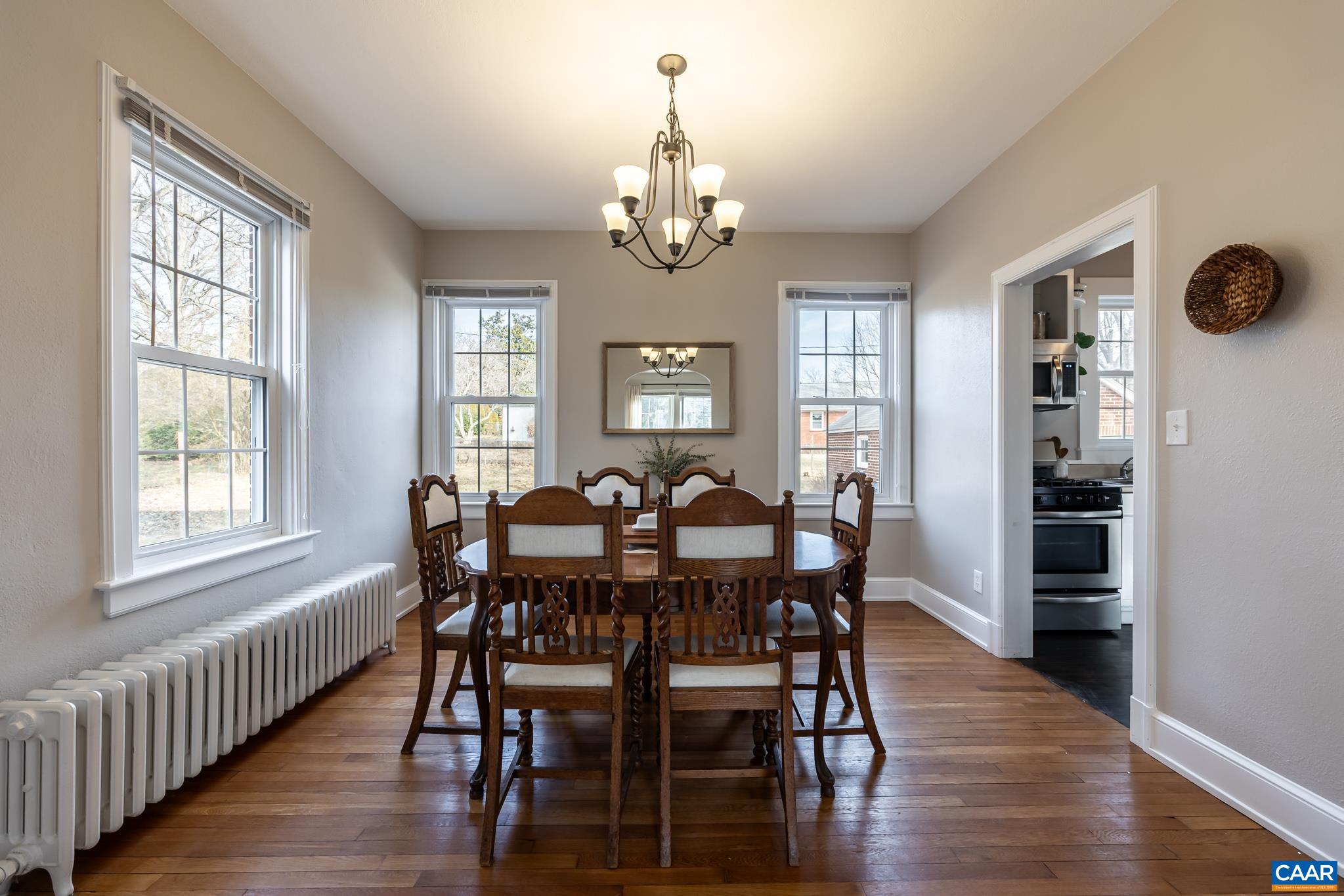 131 Crompton Road Waynesboro, VA 22980 - Photo 11 of 31 Gallery Image 11