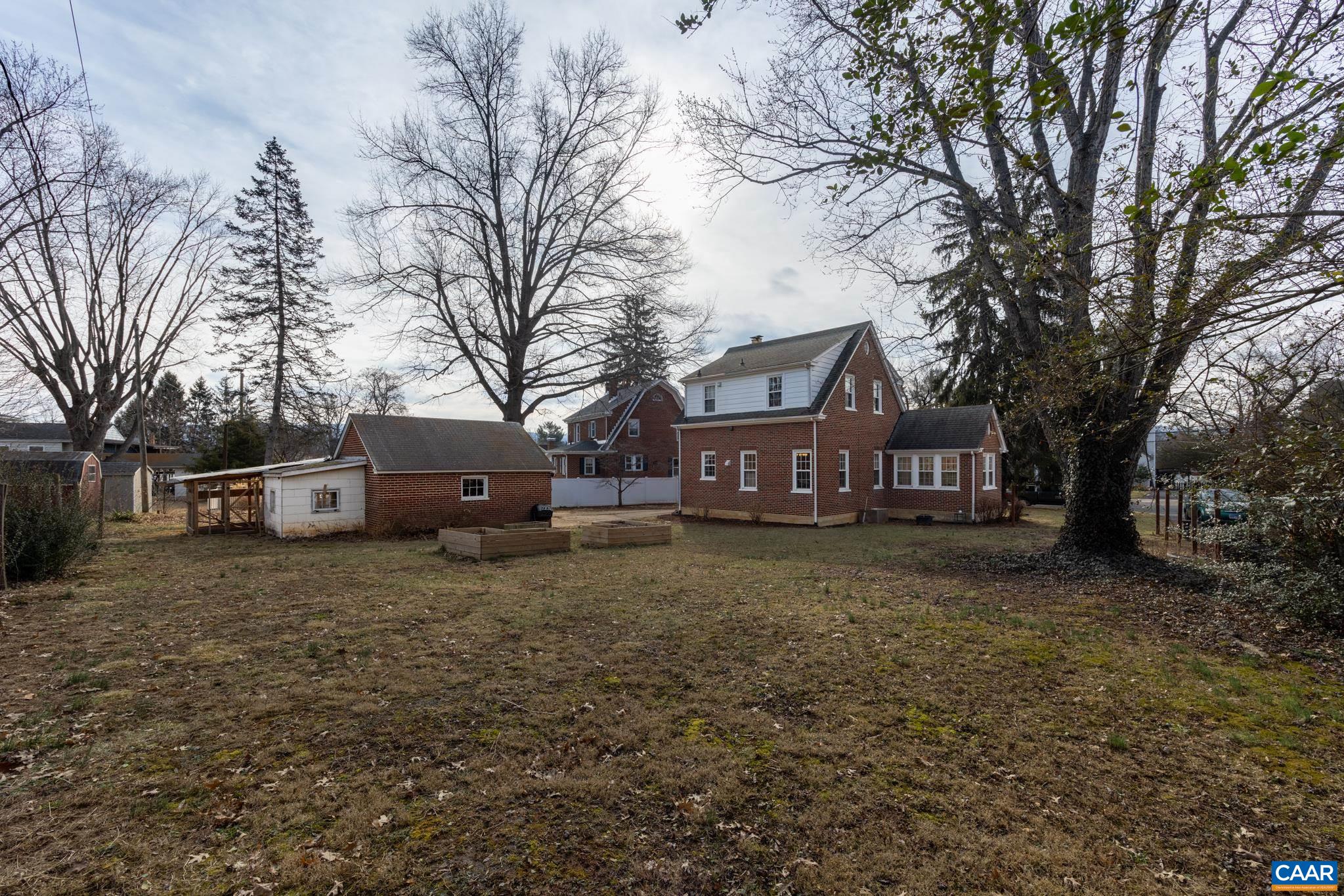 131 Crompton Road Waynesboro, VA 22980 - Photo 27 of 31 Gallery Image 27