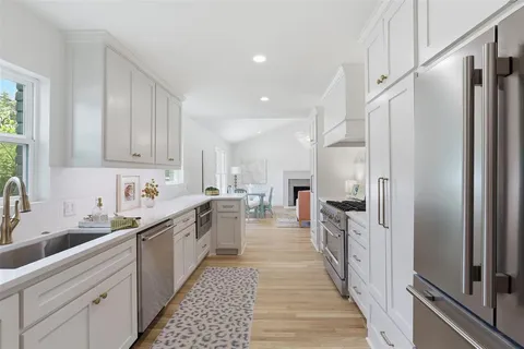 $784,000 | 4120 Lanark Avenue, Fort Worth, TX 76109