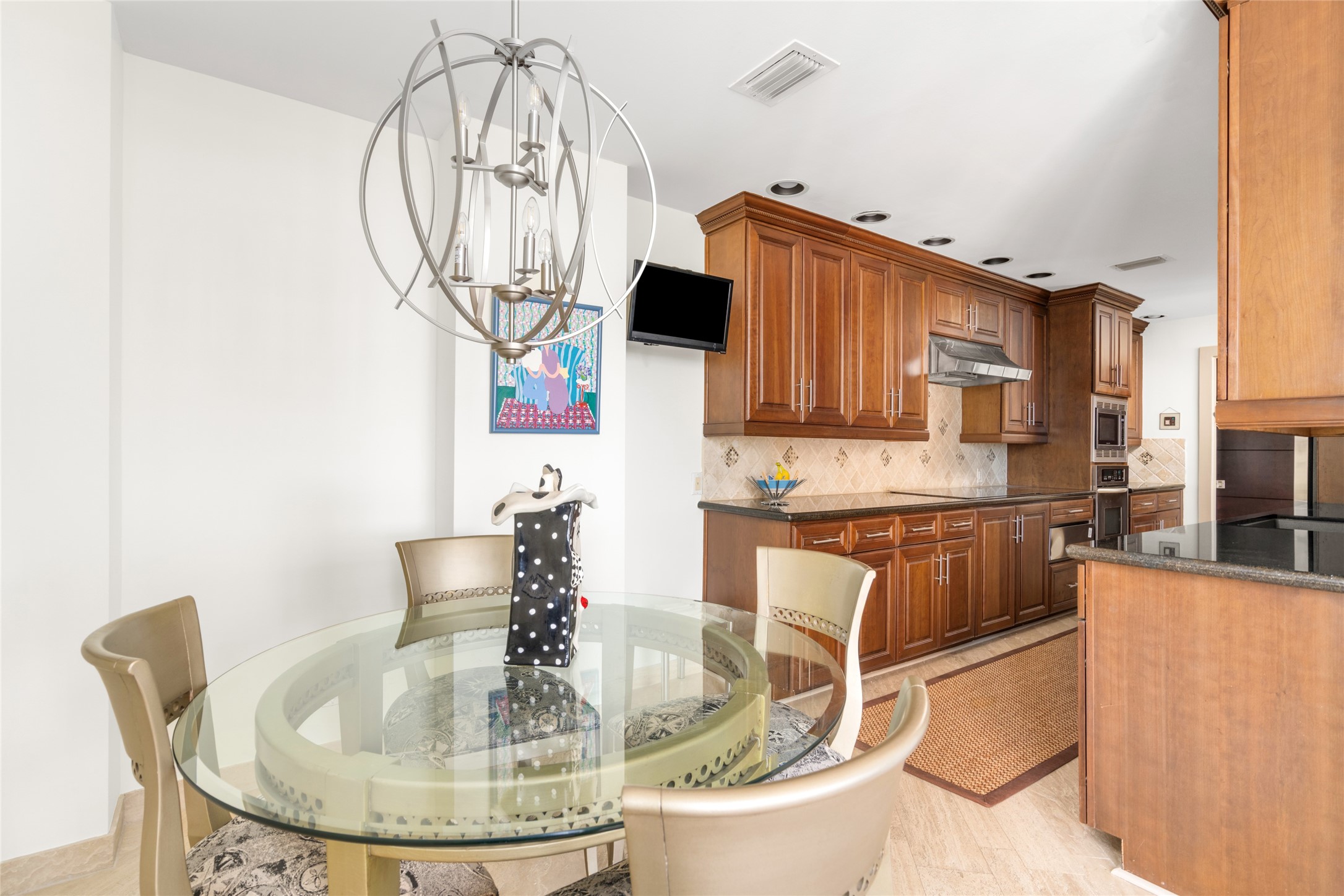 3350 McCue Road, Unit 2402 Houston, TX 77056 - Photo 15 of 48