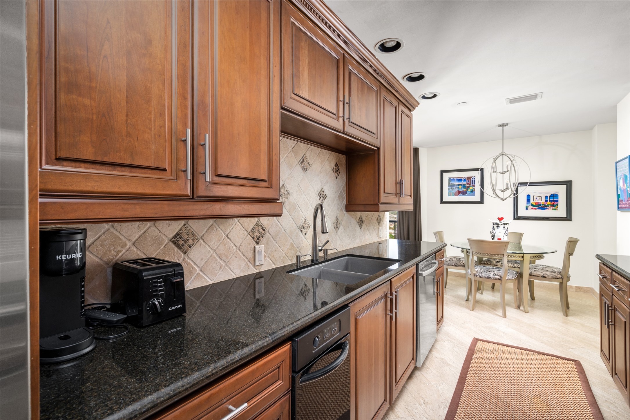 3350 McCue Road, Unit 2402 Houston, TX 77056 - Photo 20 of 48
