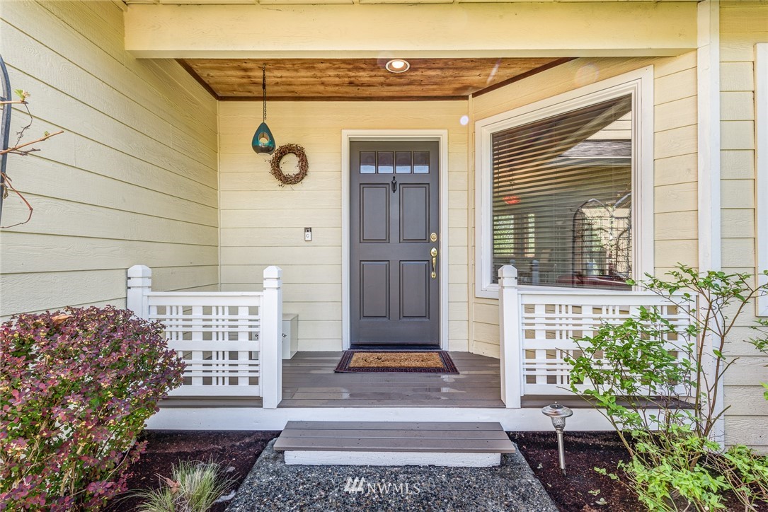 14816 104th Avenue Northeast Bothell, WA 98011 - Photo 2 of 30 Gallery Image 2