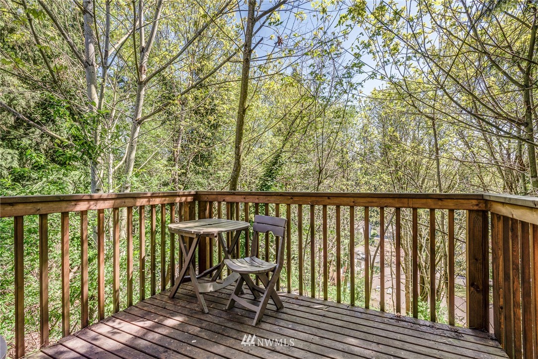 14816 104th Avenue Northeast Bothell, WA 98011 - Photo 19 of 30 Gallery Image 19