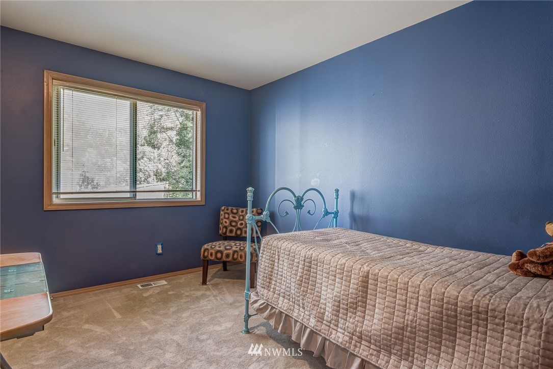 14816 104th Avenue Northeast Bothell, WA 98011 - Photo 27 of 30 Gallery Image 27
