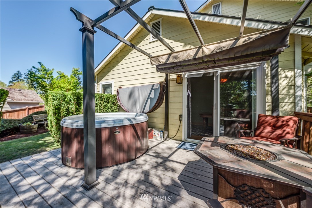 14816 104th Avenue Northeast Bothell, WA 98011 - Photo 8 of 30 Gallery Image 8
