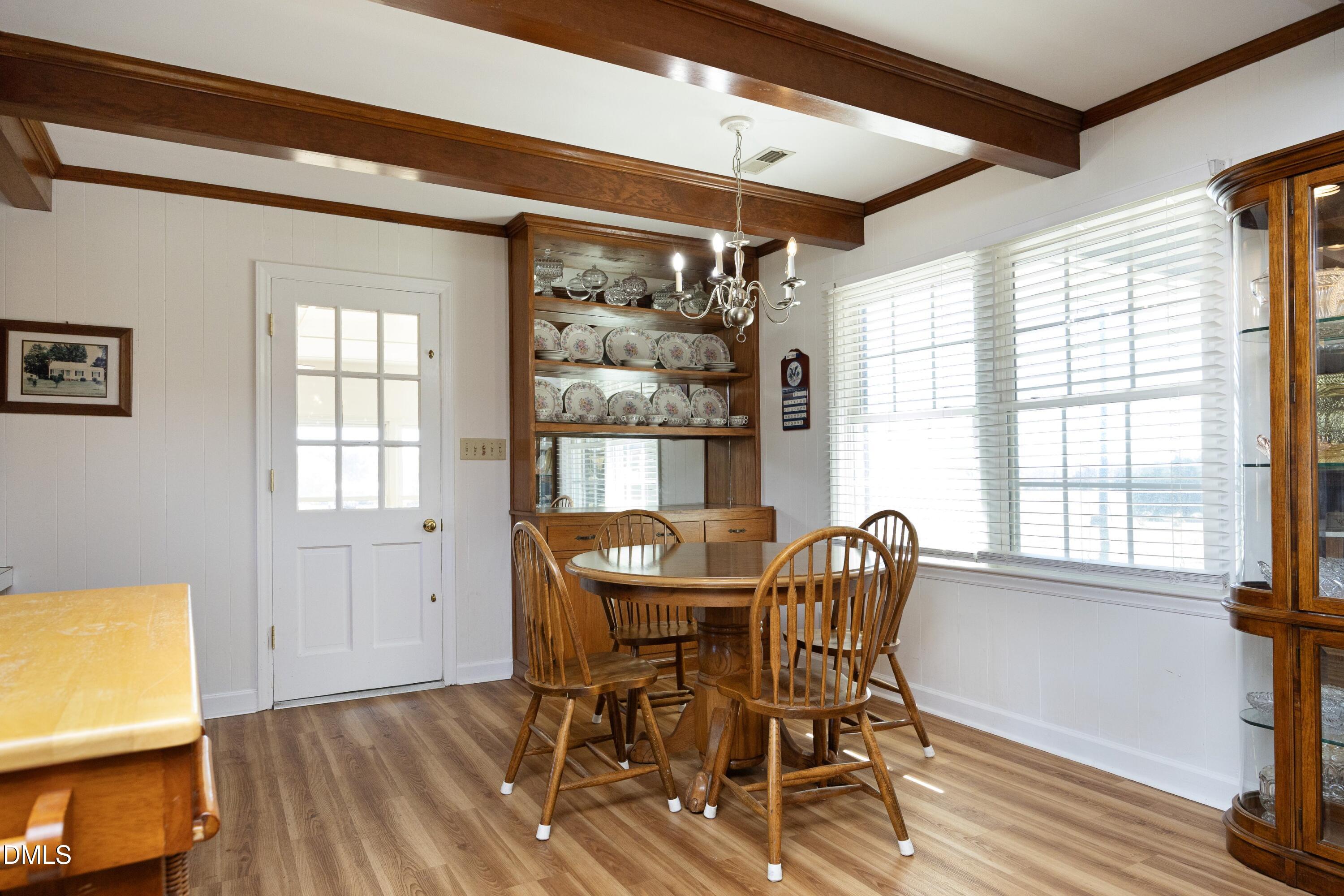 1067 McCray Road Burlington, NC 27217 - Photo 16 of 44 17Dining