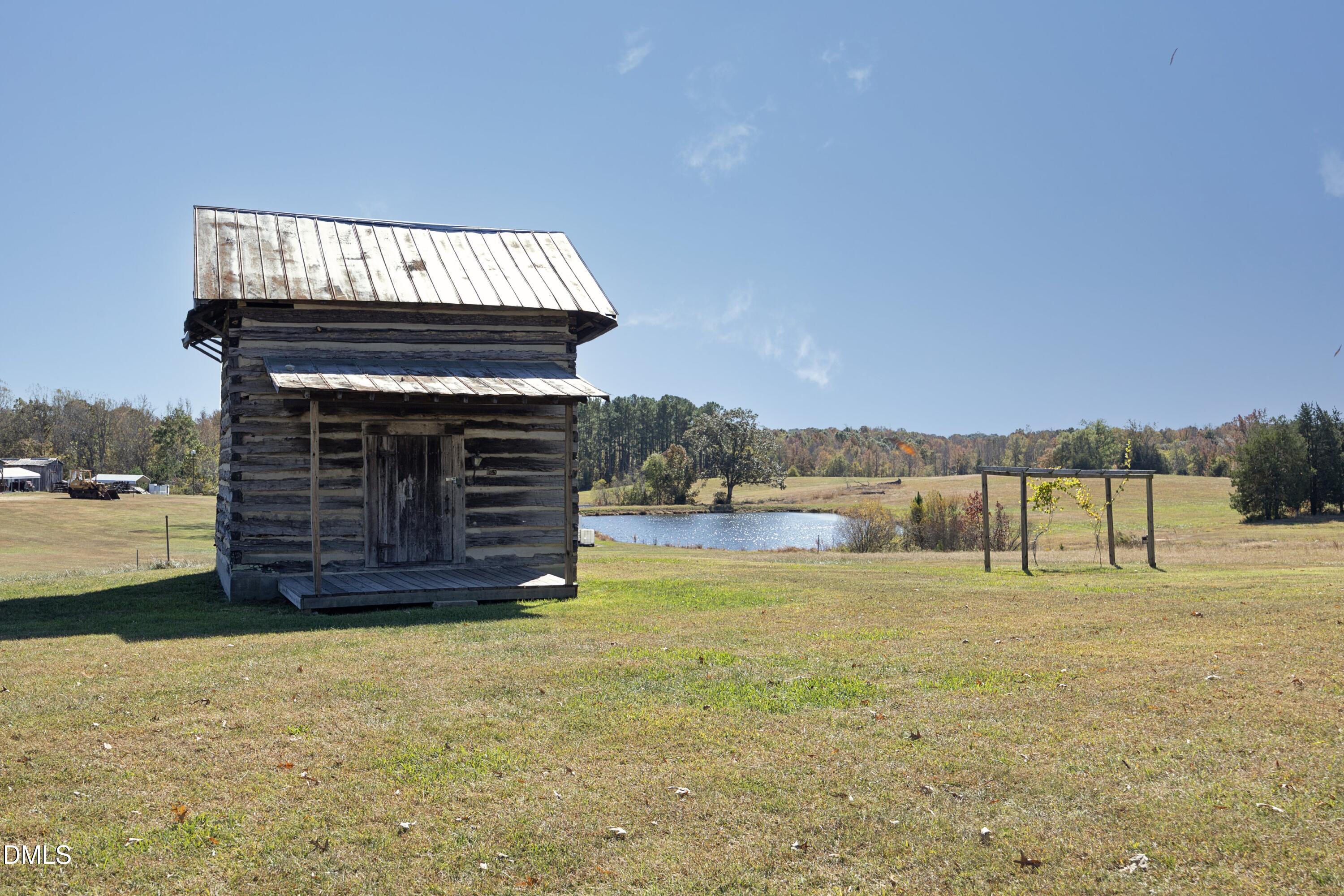 1067 McCray Road Burlington, NC 27217 - Photo 7 of 44 08TobaccoBarn