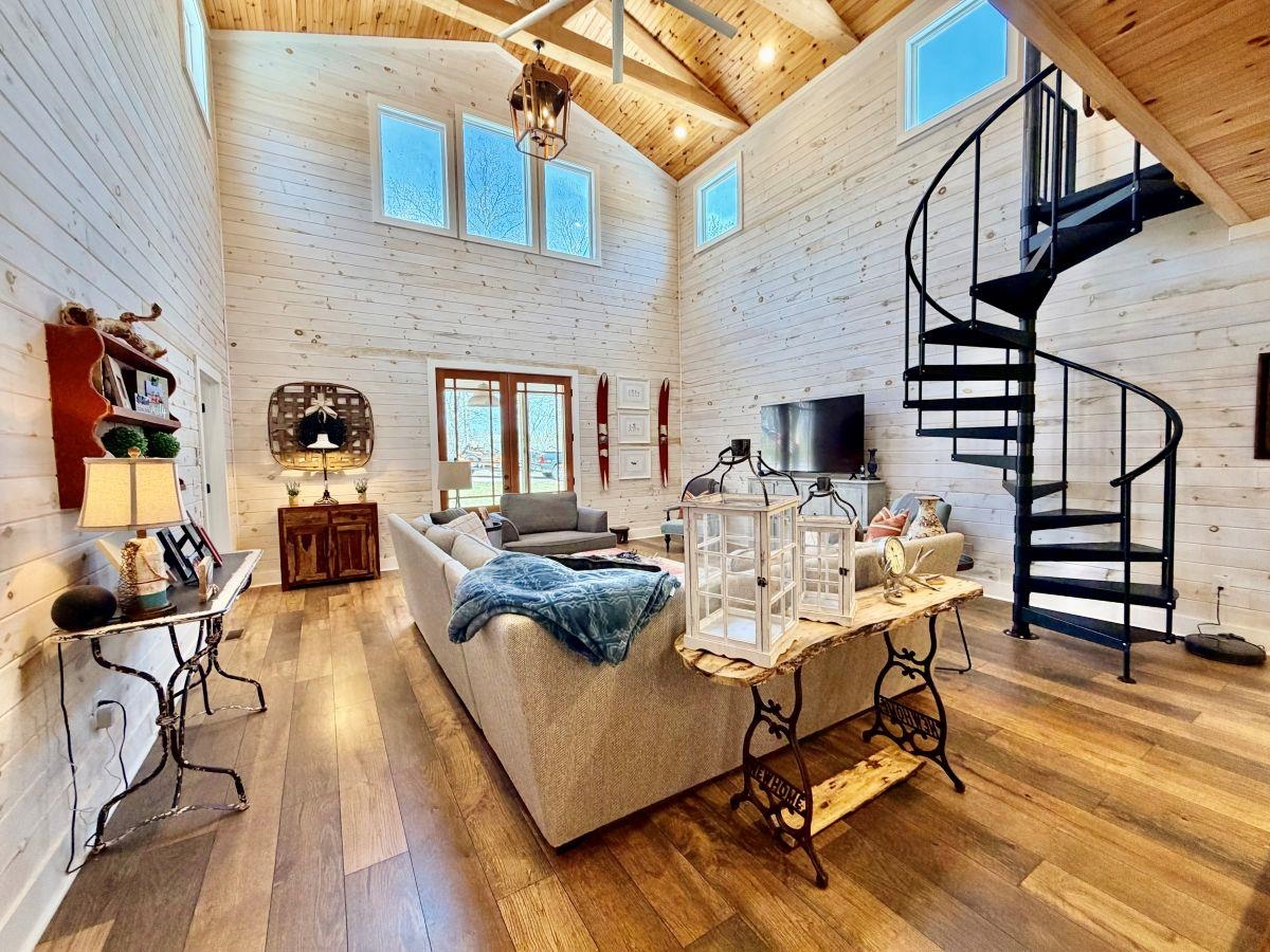 540 Muscatel Lane Counce, TN 38326 - Photo 6 of 32 a view of a livingroom with furniture and a fireplace