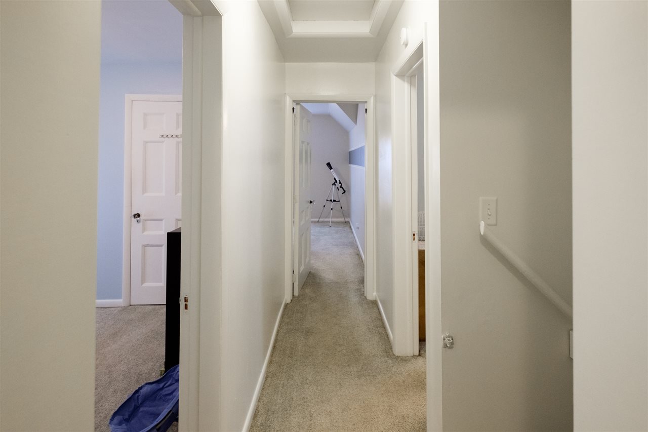 1012 Ridgewood Road Rockford, IL 61107 - Photo 17 of 22 Gallery Image 17