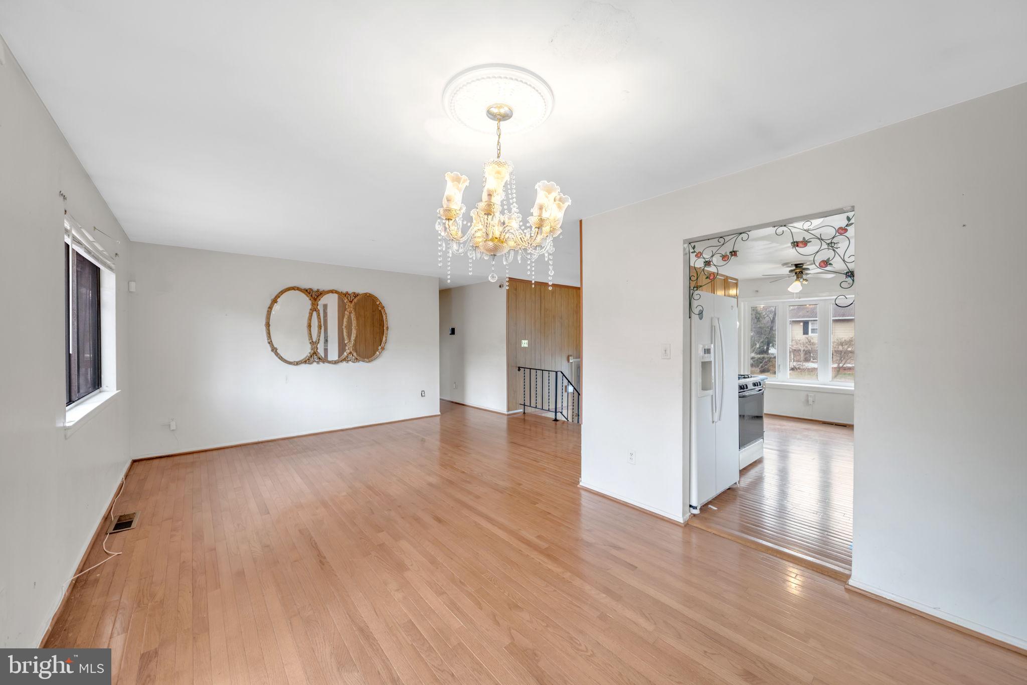 4554 Kinmount Road Lanham, MD 20706 - Photo 11 of 42