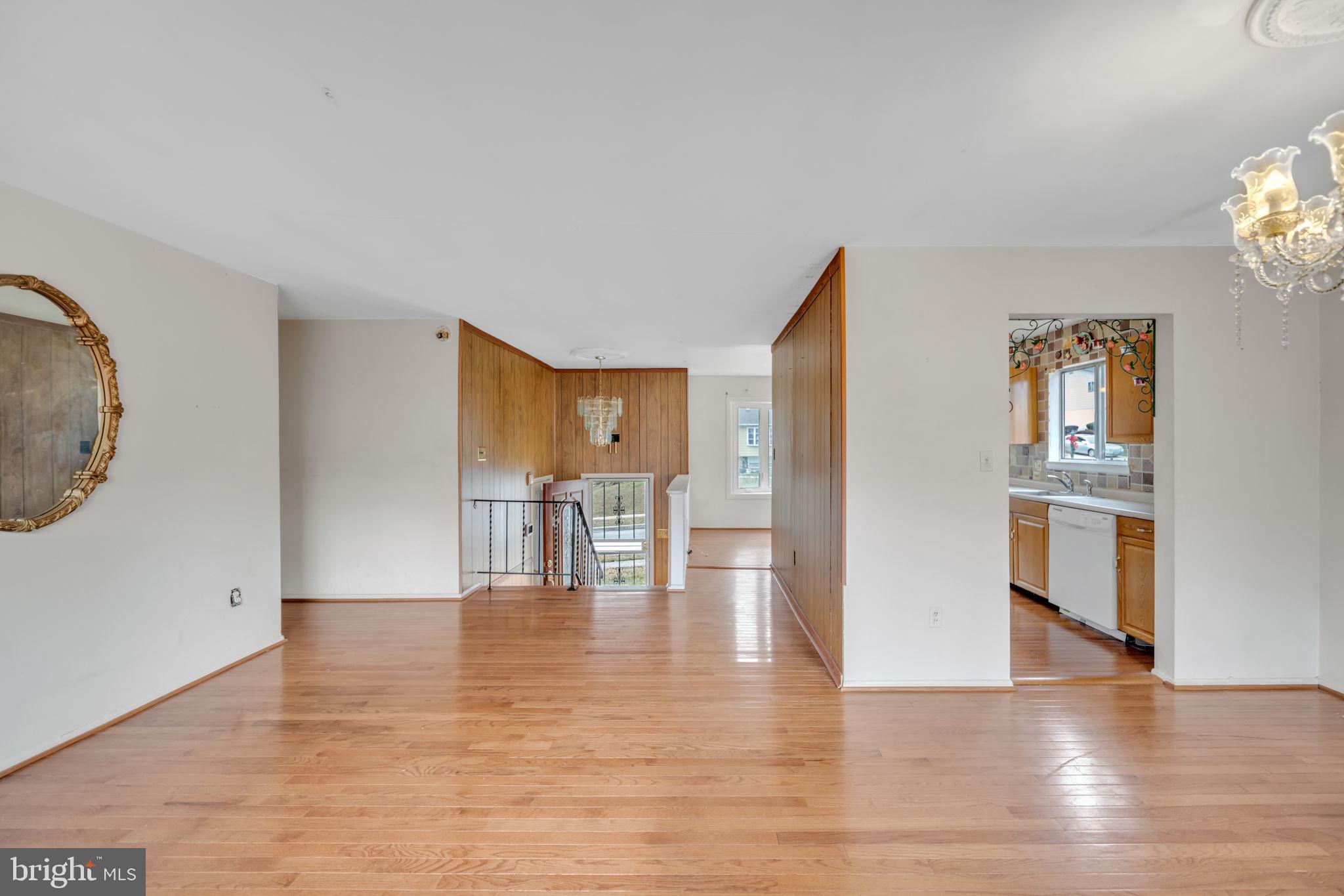 4554 Kinmount Road Lanham, MD 20706 - Photo 14 of 42