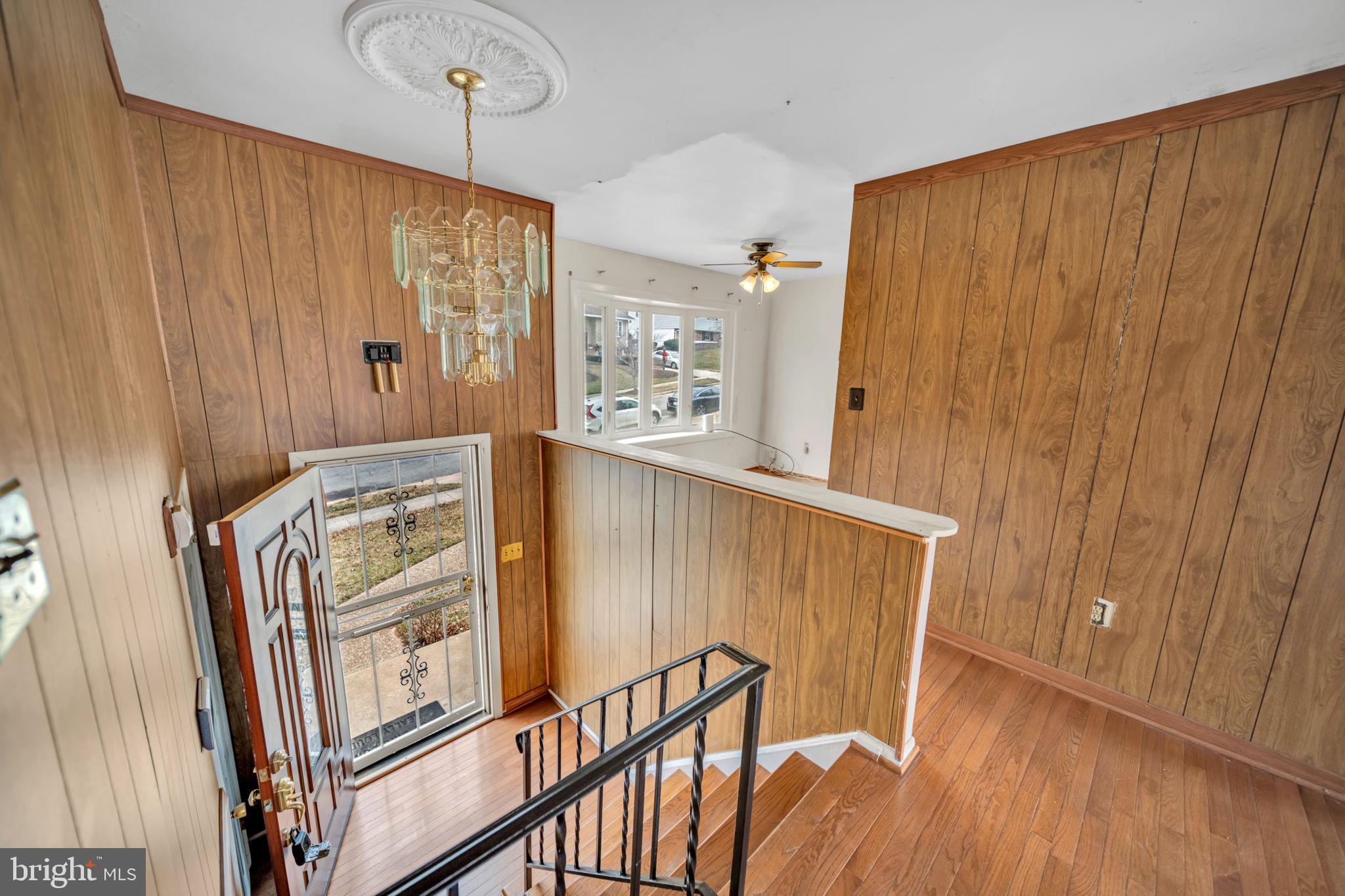 4554 Kinmount Road Lanham, MD 20706 - Photo 4 of 42