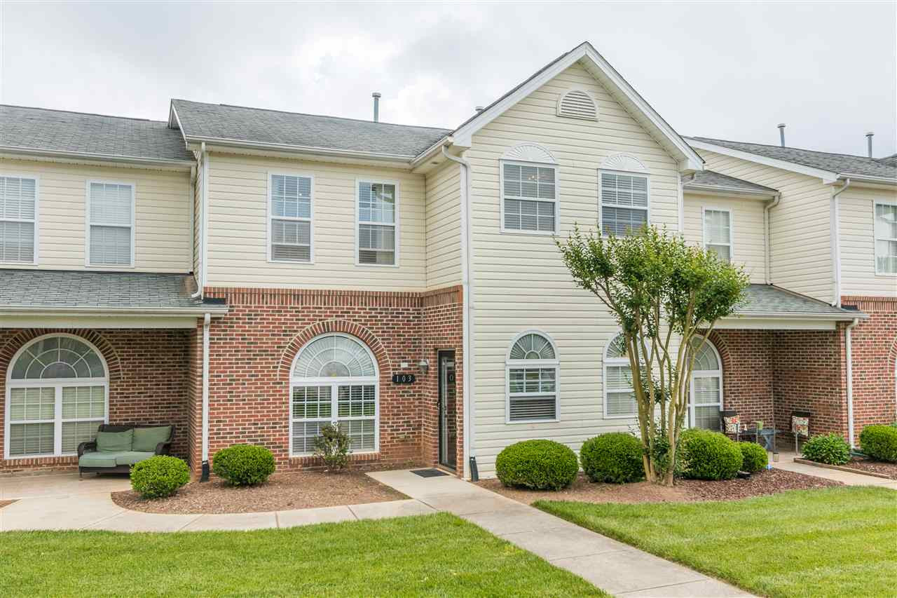 2131 Piney Brook Road, Unit 103 Raleigh, NC 27614 - Photo 1 of 18 Photo 1