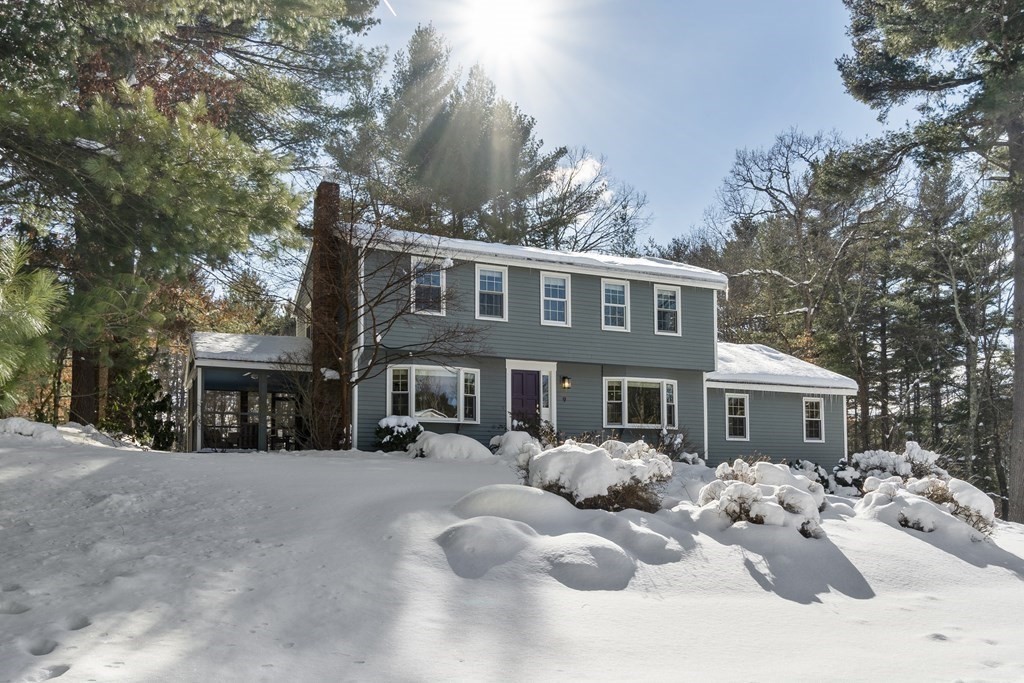 9 Mohawk Road Andover, MA 01810 - Photo 1 of 33 Gallery Image 1